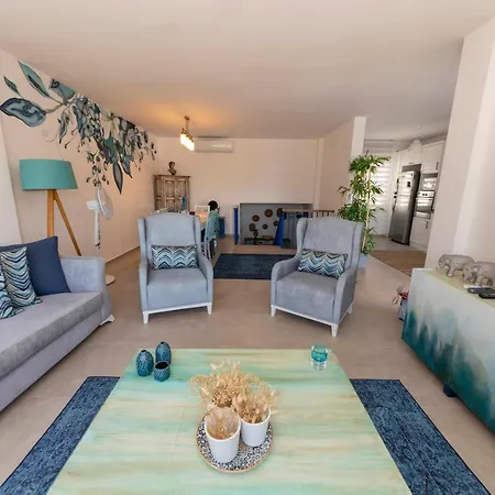 Pleasant House With Splendid View In The Heart Of Bodrum * Бодрум