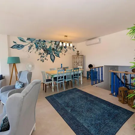 Pleasant House With Splendid View In The Heart Of Bodrum Вилла Бодрум