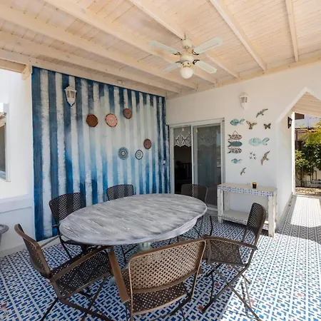 Pleasant House With Splendid View In The Heart Of Bodrum Бодрум