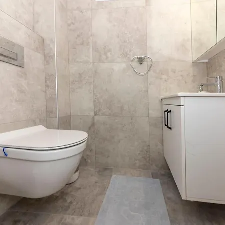 Pleasant House With Splendid View In The Heart Of Bodrum Вилла