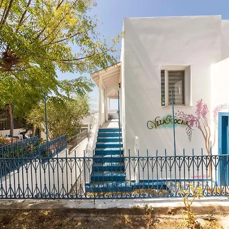 Pleasant House With Splendid View In The Heart Of Bodrum *